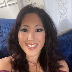 Meet your Posher, Suzanne